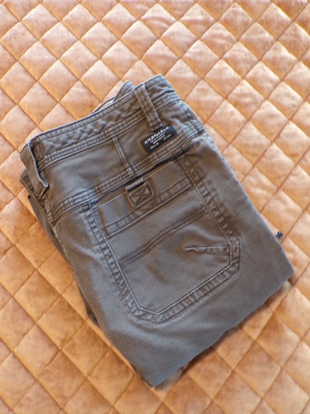 G.H. BASS & CO. Men's Green Cargo Pants 34x32 (actual 34x30)